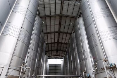 彌勒一個(gè)被很多人忽略的美景! 泡完溫泉就去釣魚, 自助燒烤, 品紅酒做的美食